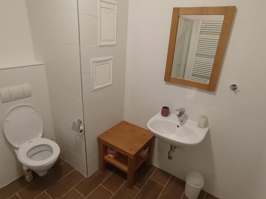 Apartament ลิฟตอฟสกีมิคูลาช ภายนอก รูปภาพ